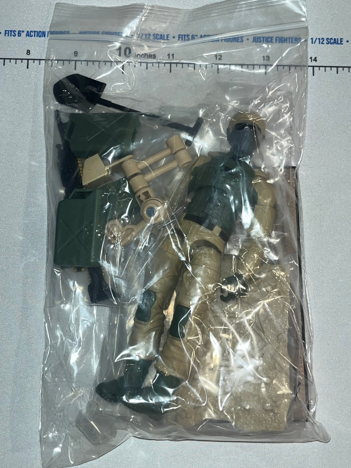1/12 Scale Vanguard Driver Figure Set - NIB Valaverse