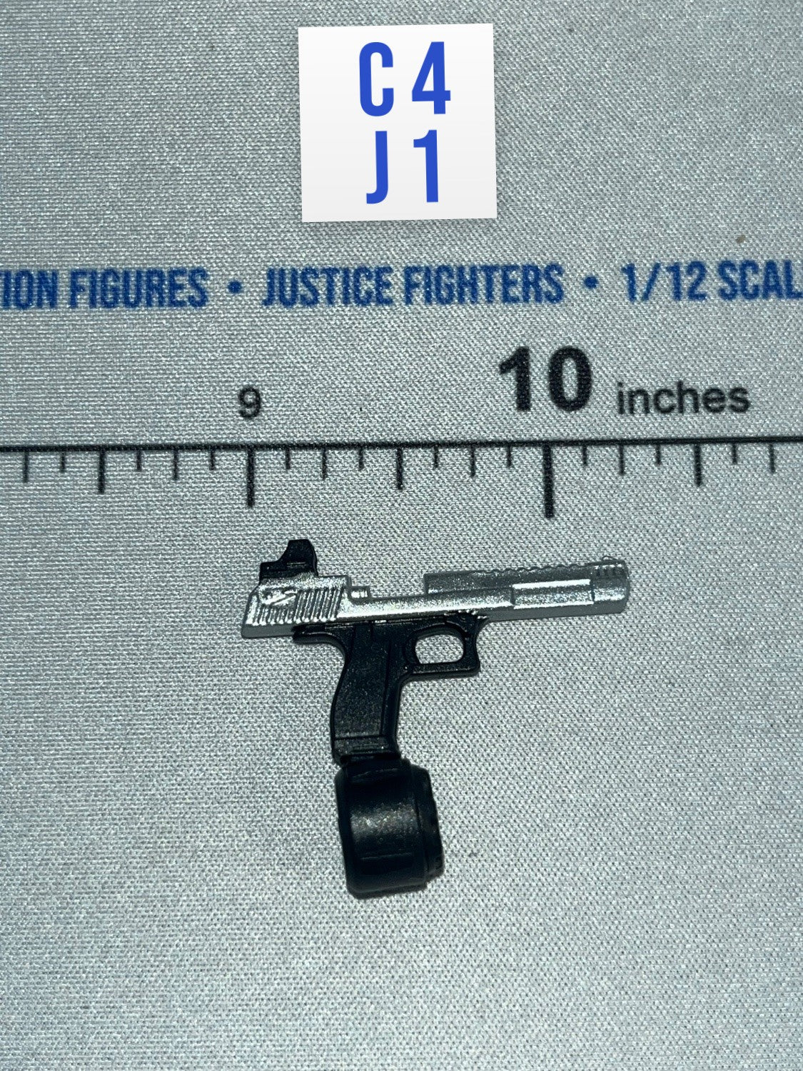 1/12 Scale Modern Era Semi-Automatic Pistol with Hand - Malice - Valaverse Action Force