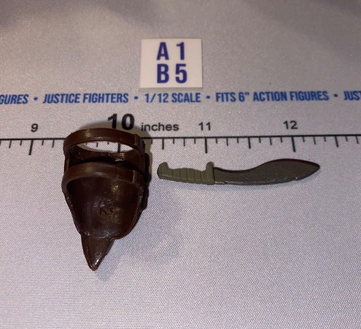 1/12 Scale Modern Era Knife and Thigh Holster - GI Joe Classified