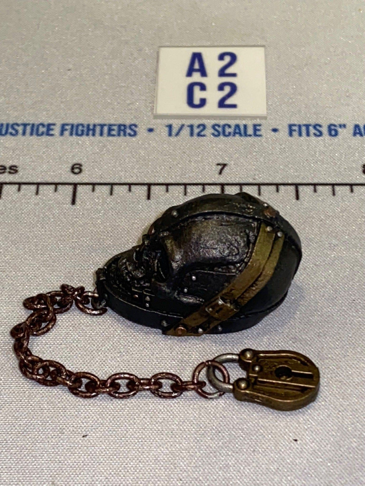 1/12 Scale Medieval Era Knight Helmet with Chain and Lock - Four Horsemen - Mythic Legions