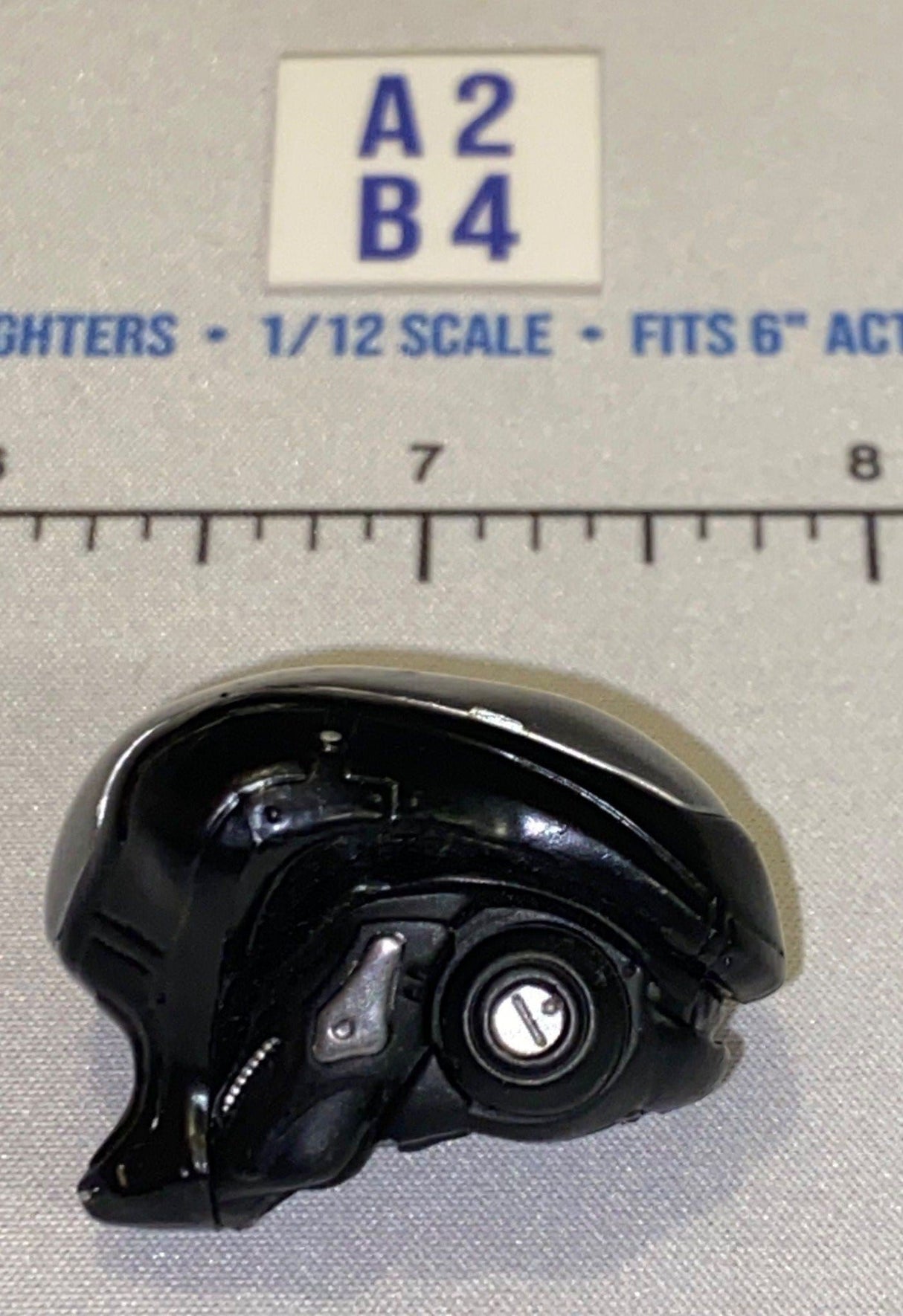 1/12 Scale Four Horsemen - Cosmic Legions Science Fiction Alien Helmet Head Sculpt