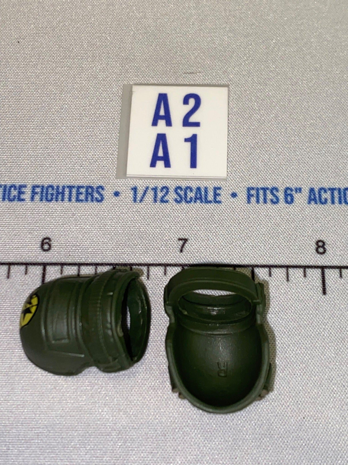 1/12 Scale Modern Era Shoulder Armor Set