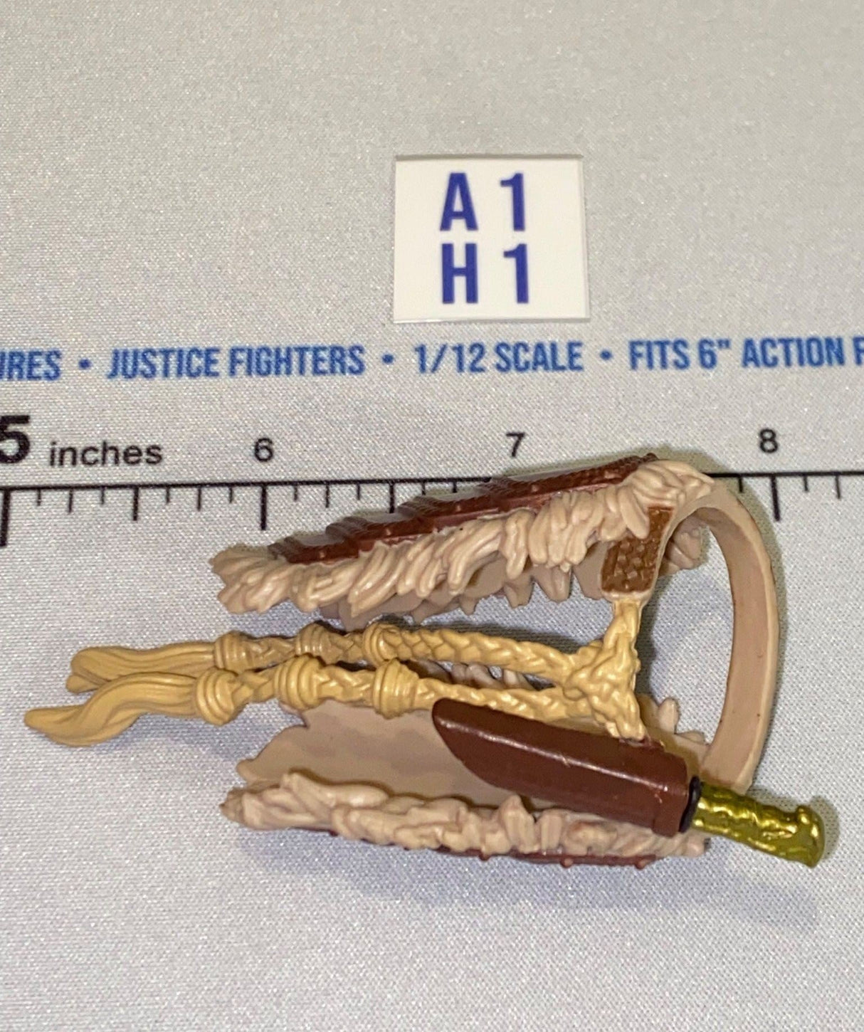 1/12 Scale Medieval Fantasy Belt and Knife - Hasbro Dungeons and Dragons