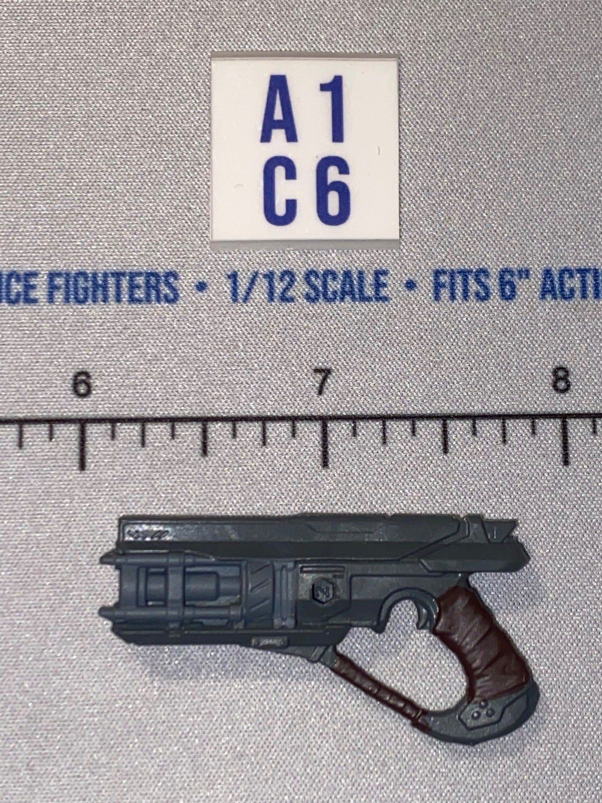1/12 Scale Halo Covenant Plasma Pistol - Jazwares World of Halo