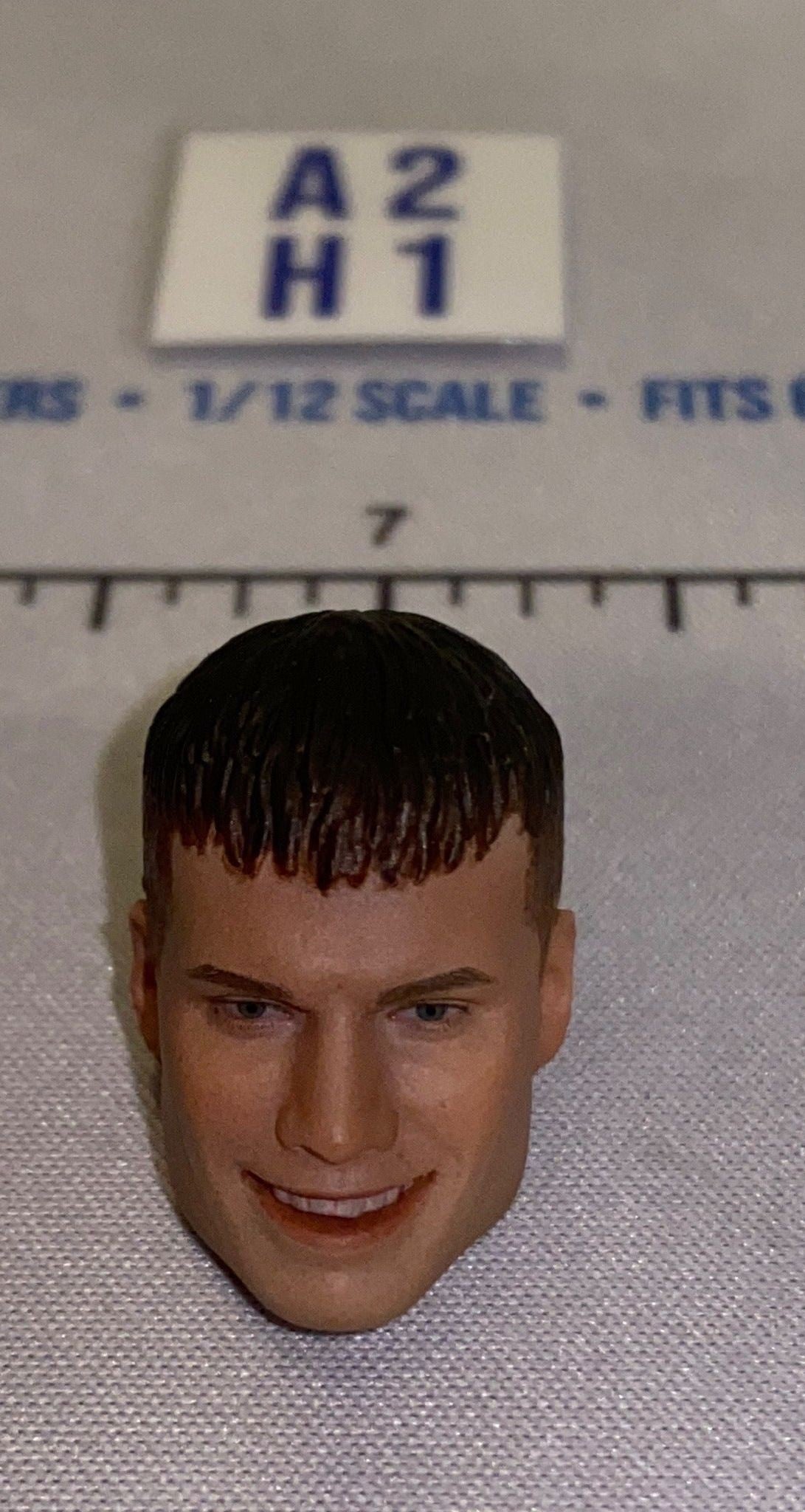 1/12 Scale Male Head Sculpt with Dark Hair, Smiling