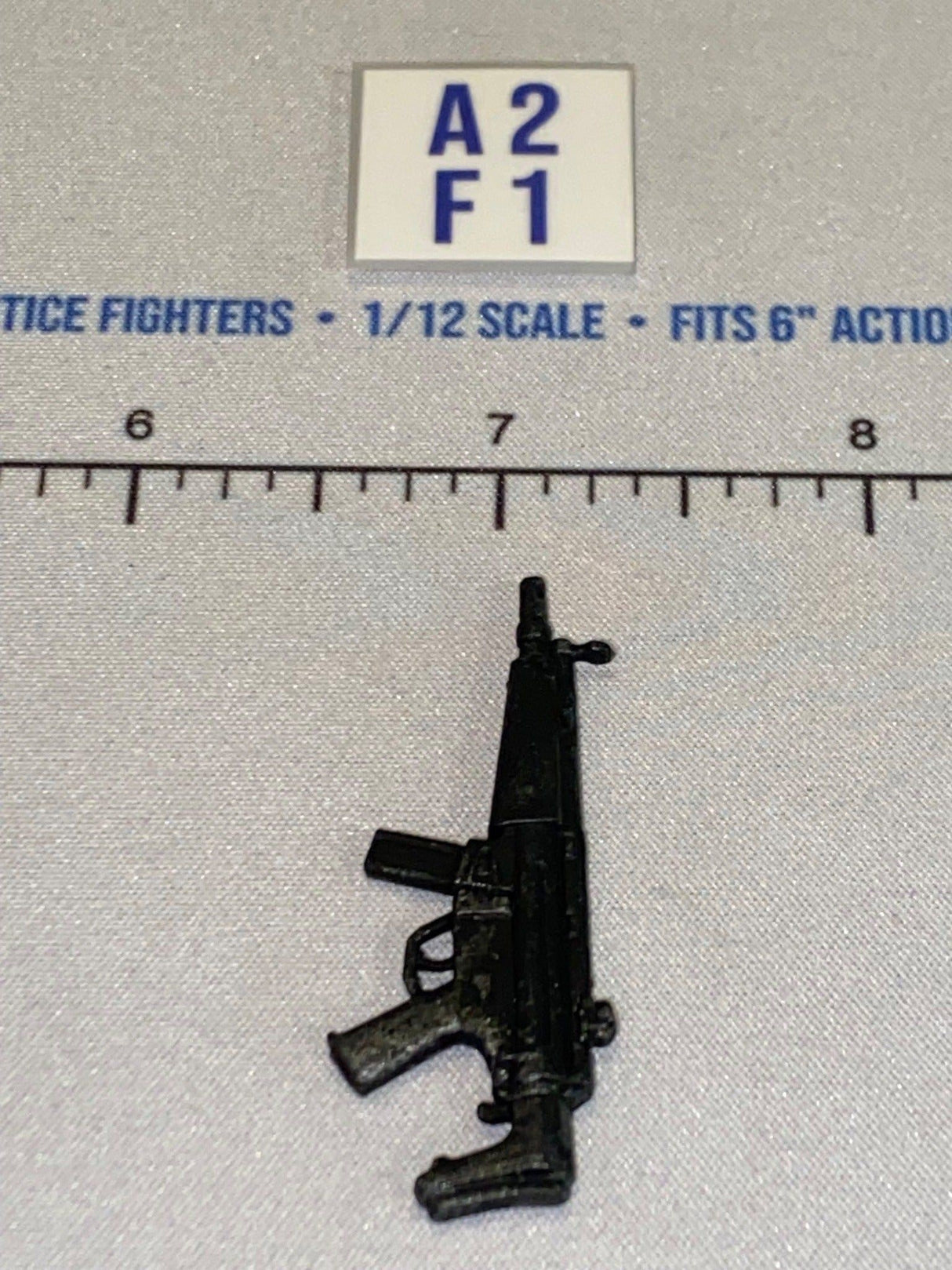 1/12 Scale Modern Era Submachine Gun