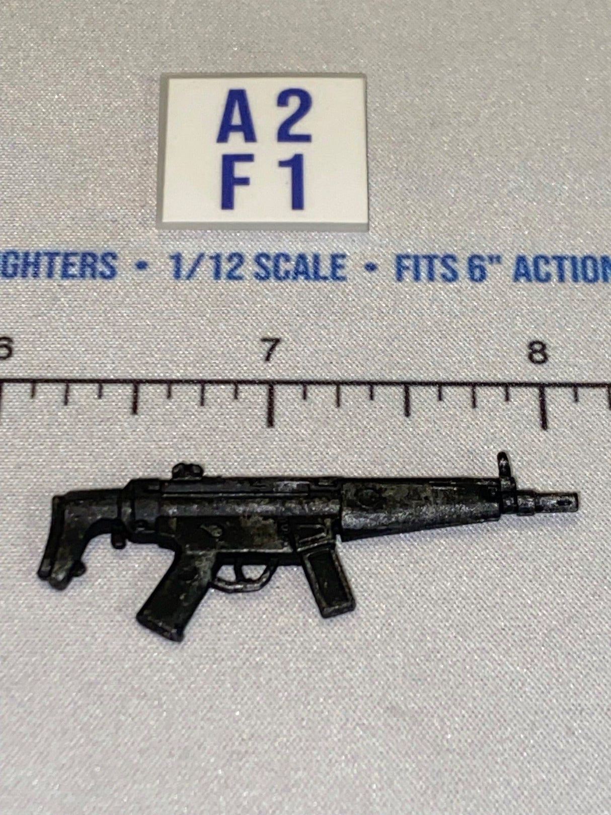 1/12 Scale Modern Era Submachine Gun