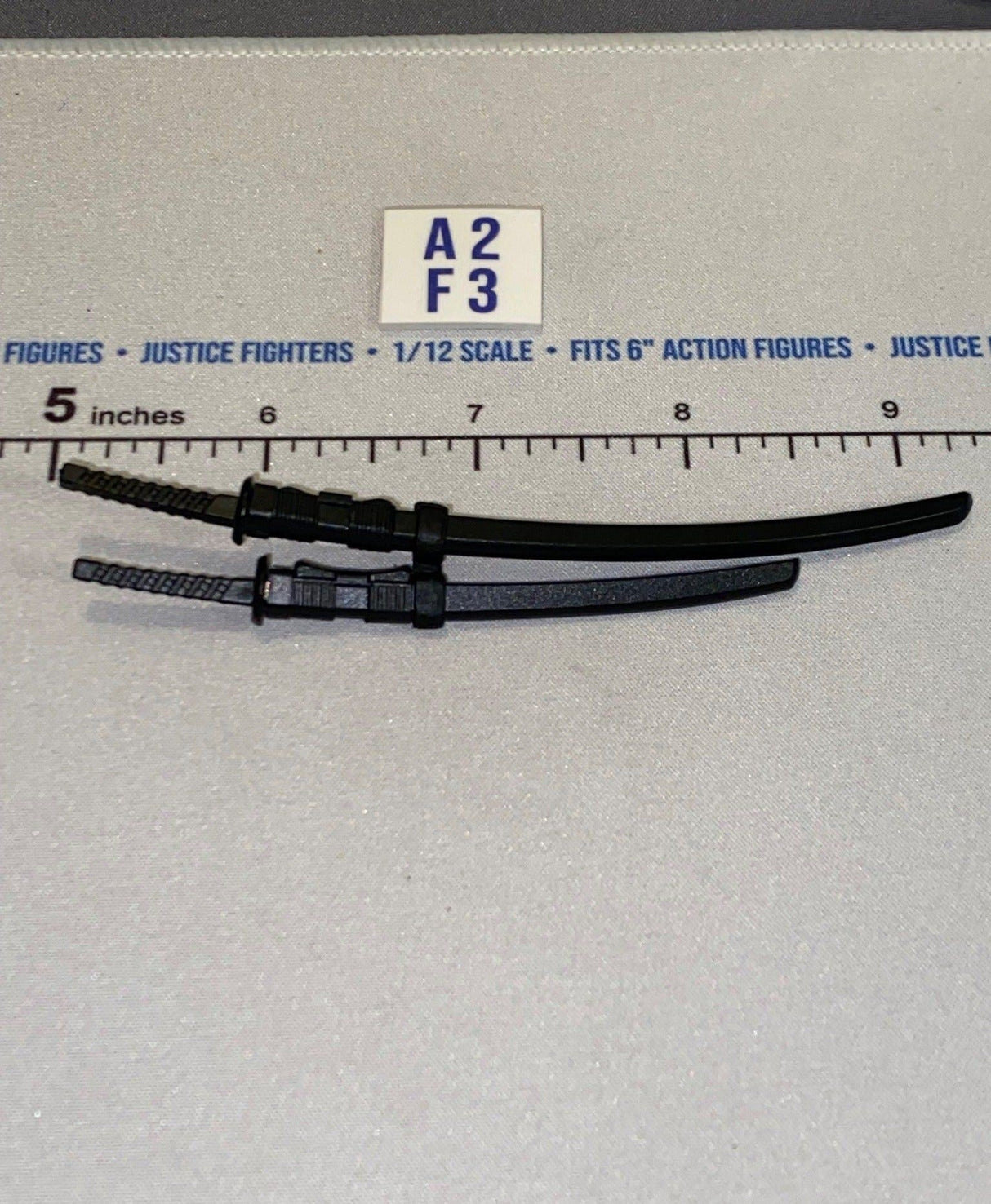 1/12 Scale Ninja Katana and Wakizashi Sword Set with Scabbards - Icon Heroes