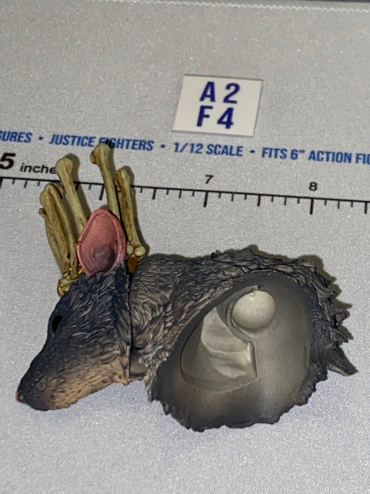 1/12 Scale Rat with Bone Crown Head Sculpt - Four Horsemen - Mythic Legions