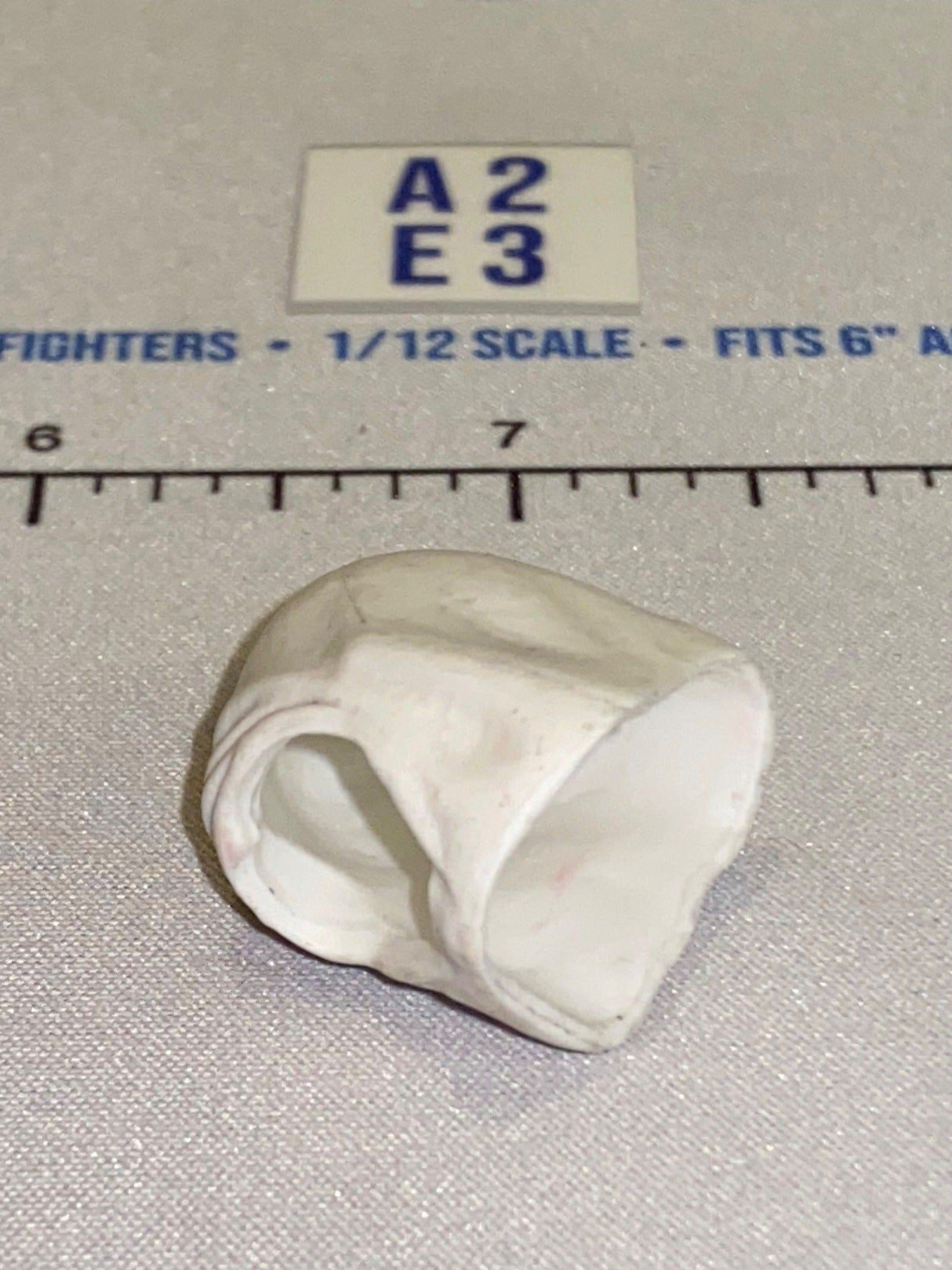 1/12 Scale Ninja White Hood - Icon Heroes