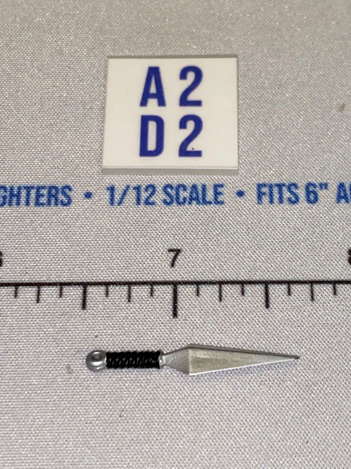 1/12 Scale Ninja Kunai Throwing Knife - Icon Heroes