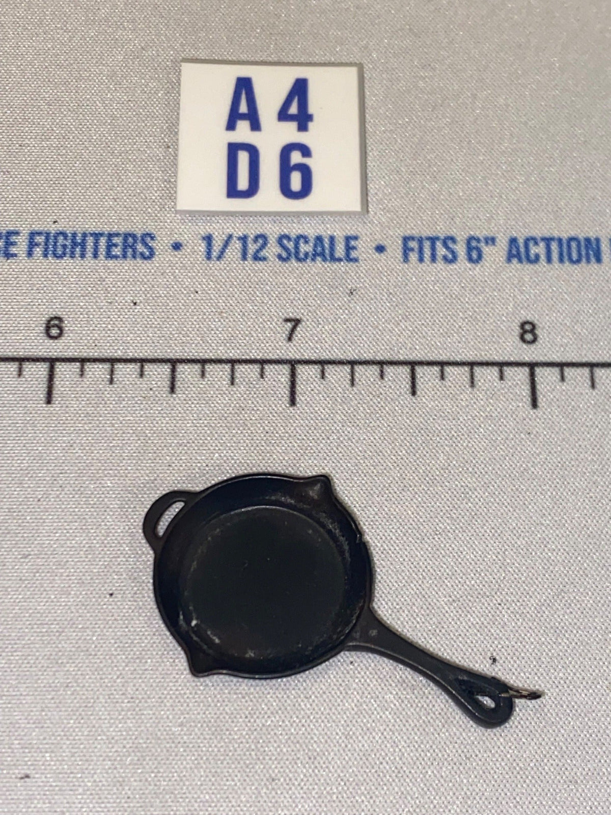 1/12 Scale Cast Iron Skillet - Diorama Item