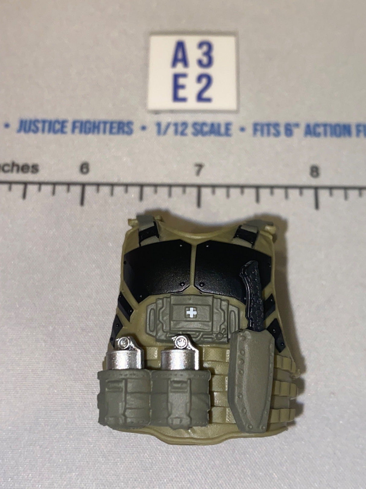 1/12 Scale Modern Era Tactical Body Armor Vest with Knife and Grenade - Valaverse