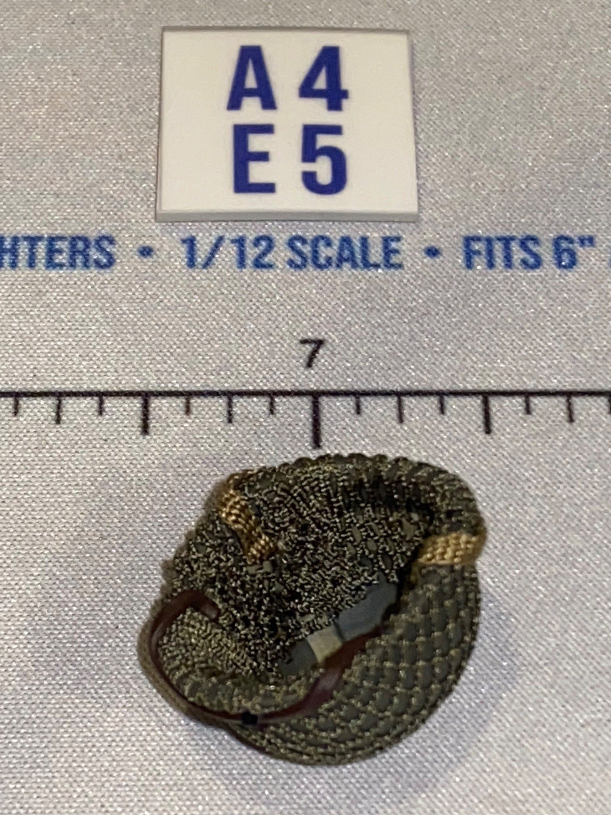 1/12 Scale WWII US Army M1 Helmet with Net Cover - DID Reiben BAR Guner