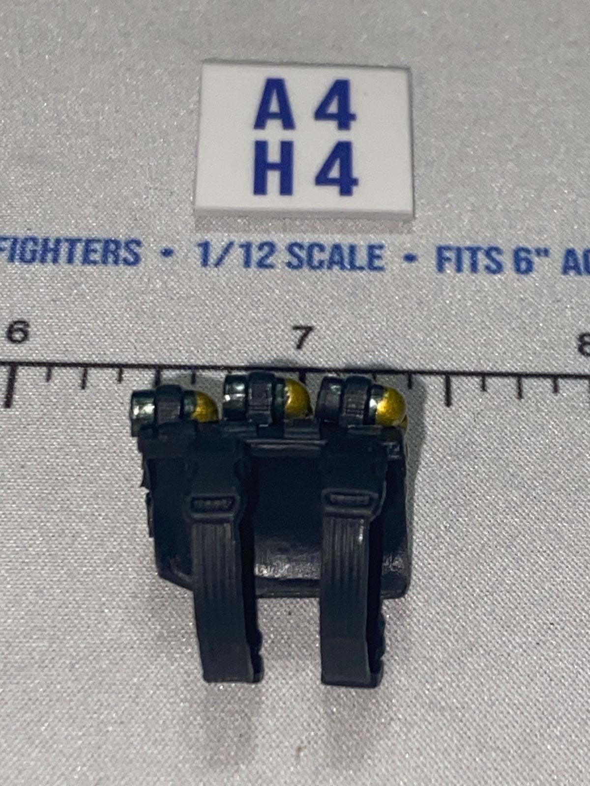 1/12 Scale Modern Era Leg Panel with Grenade Ammunition