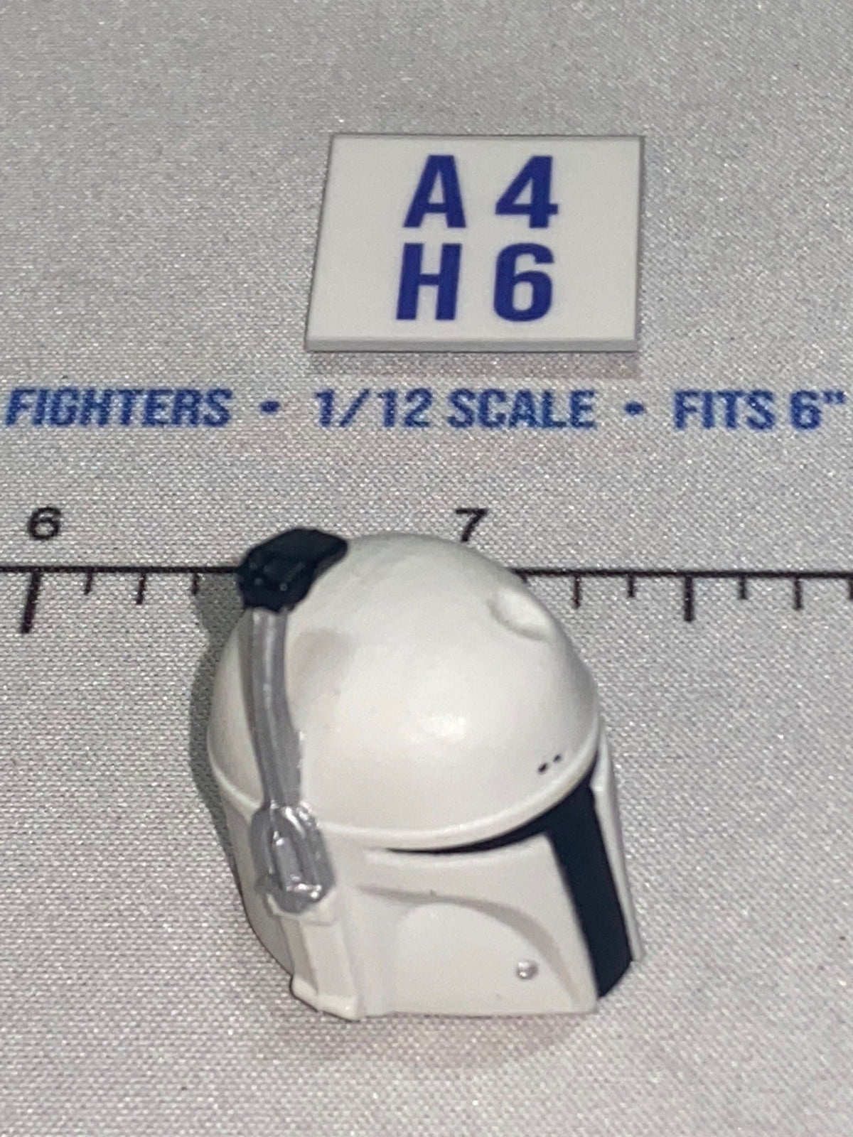 1/12 Scale Mandalorian Helmet - Star Wars Black Series