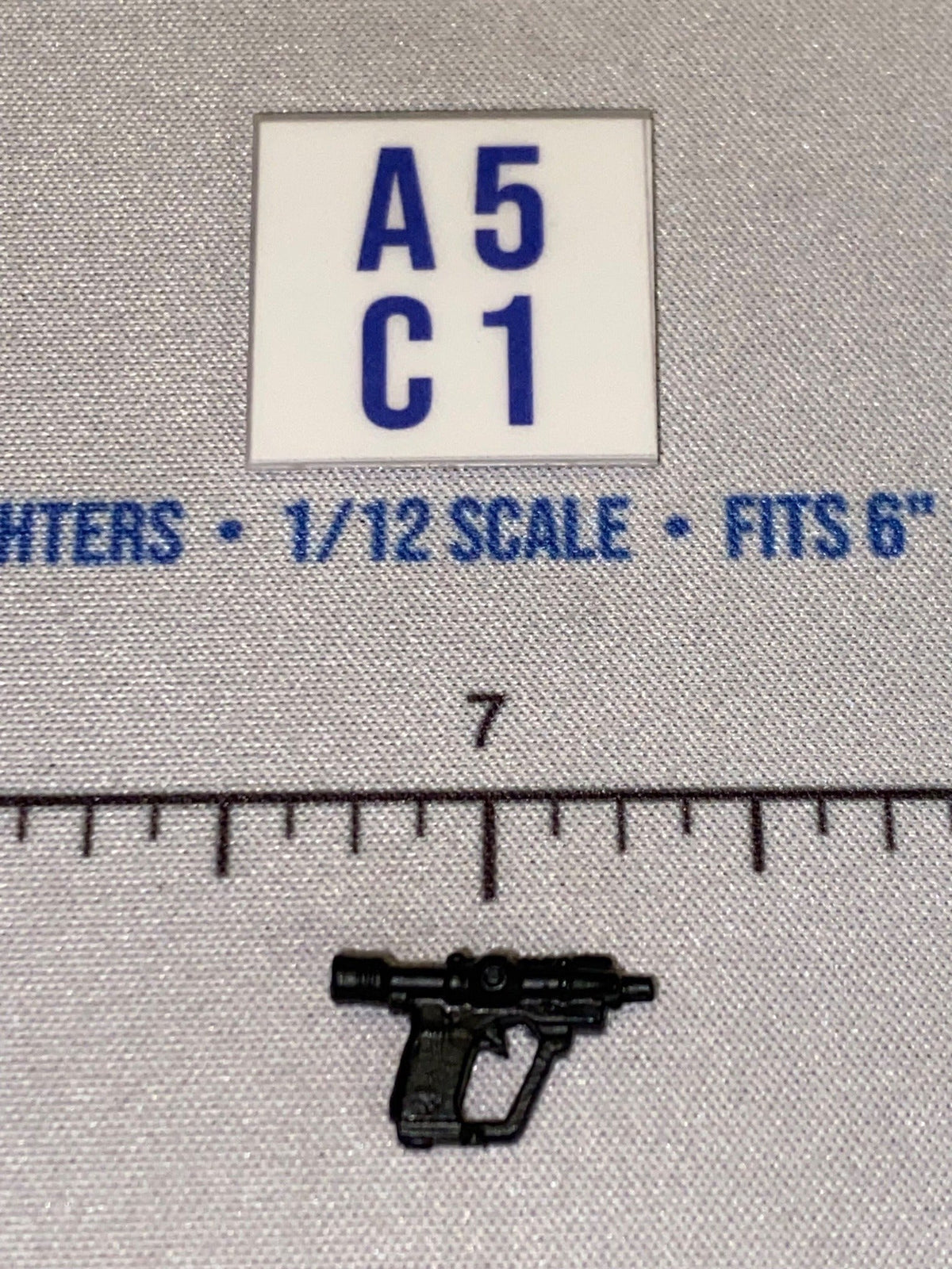 1/12 Scale Imperial Blaster Pistol - Star Wars Black Series