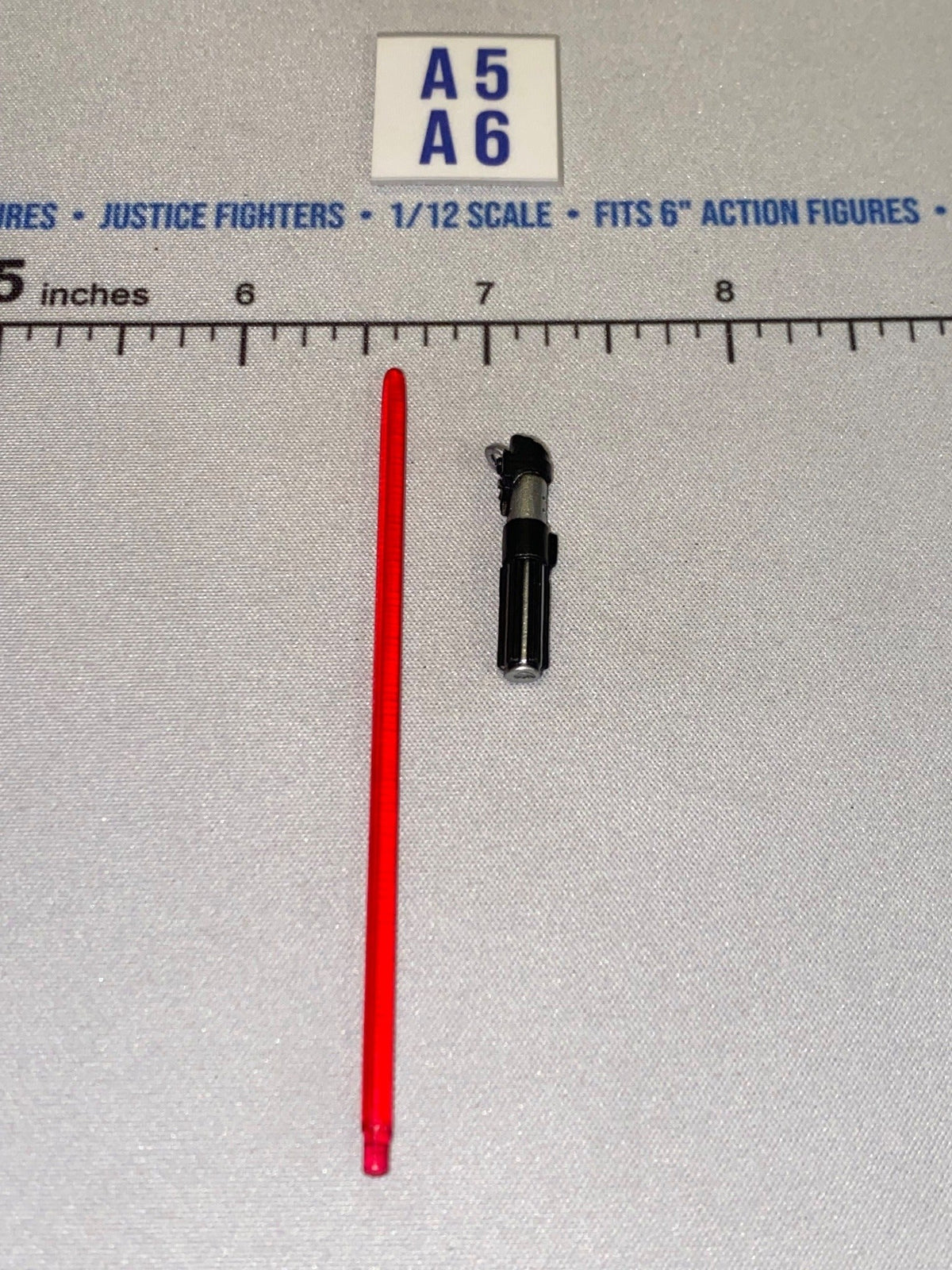 1/12 Scale Sith Red Lightsaber - Star Wars Black Series