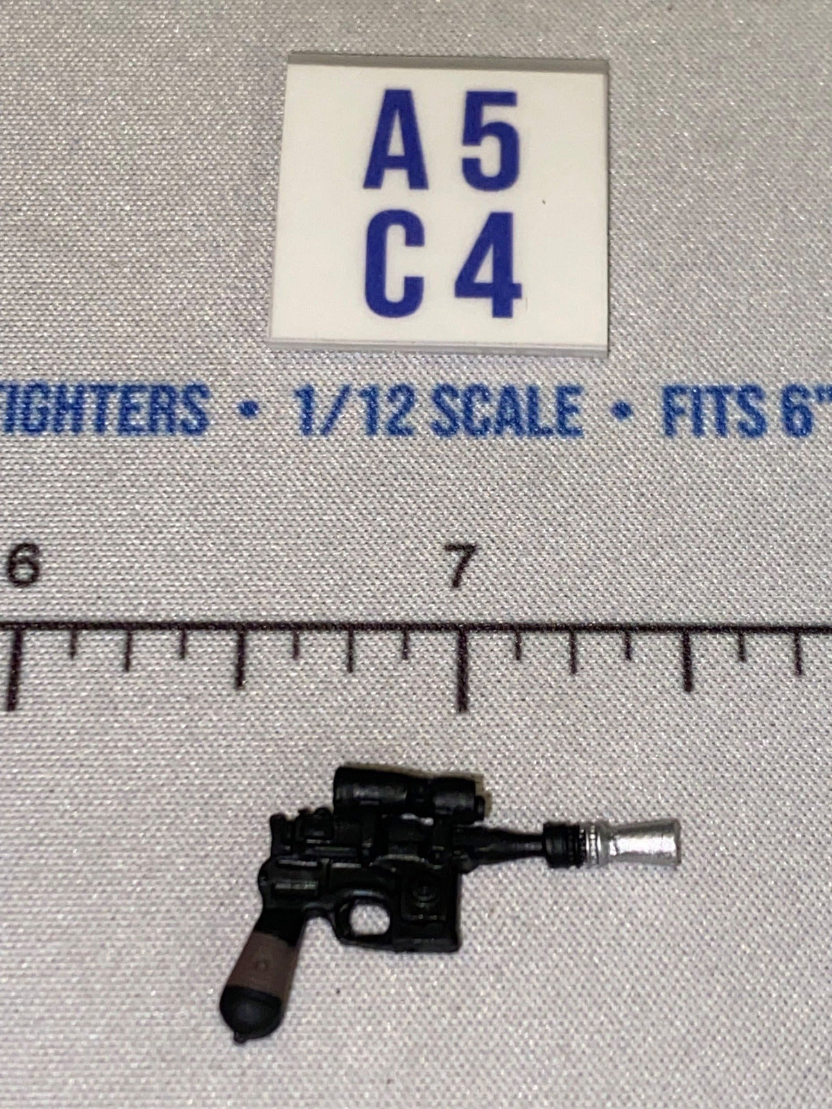 1/12 Scale Star Wars DL-44 Heavy Blaster Pistol - Star Wars Black Series