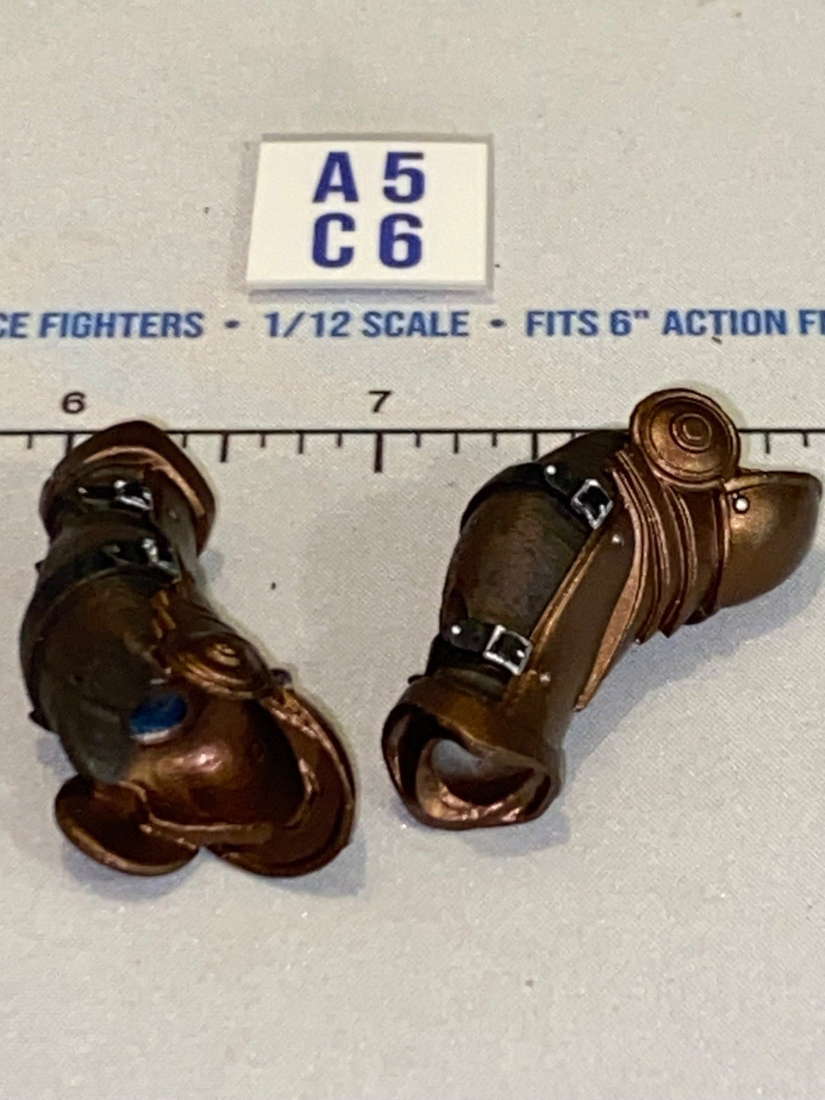 1/12 Scale Armored Leg Pieces - Four Horsemen - Mythic Legions