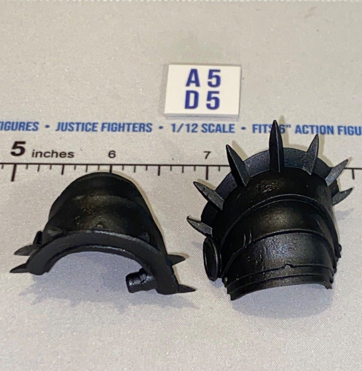 1/12 Scale Fantasy Armor Pauldron Set - Four Horsemen - Mythic Legions