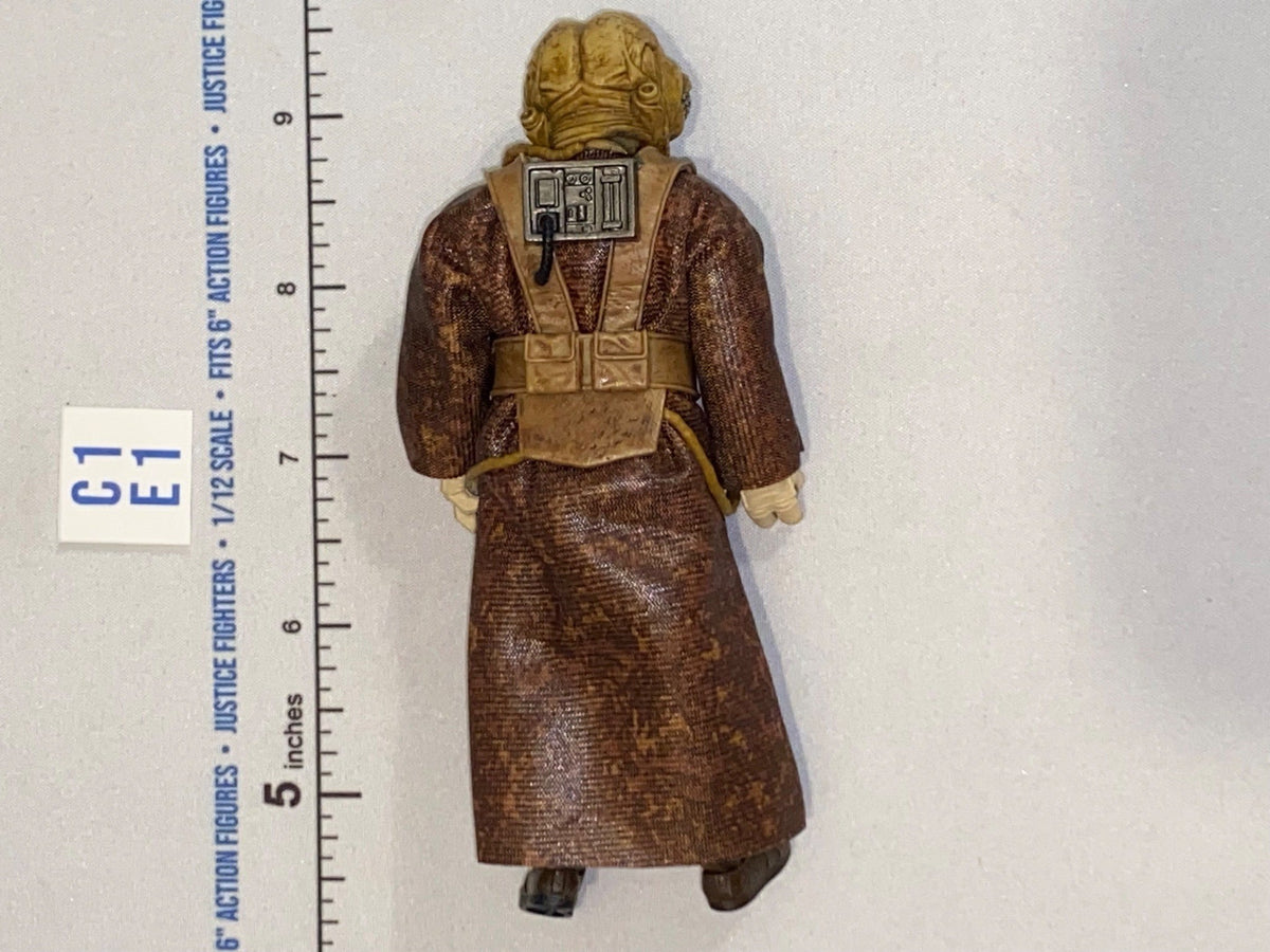 1/12 Scale Star Wars Zuckuss Action Figure - Star Wars Black Series