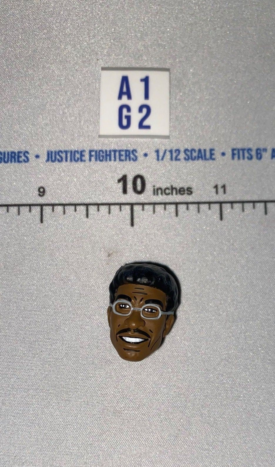 1/12 Scale Male Head Sculpt with Glasses - African American