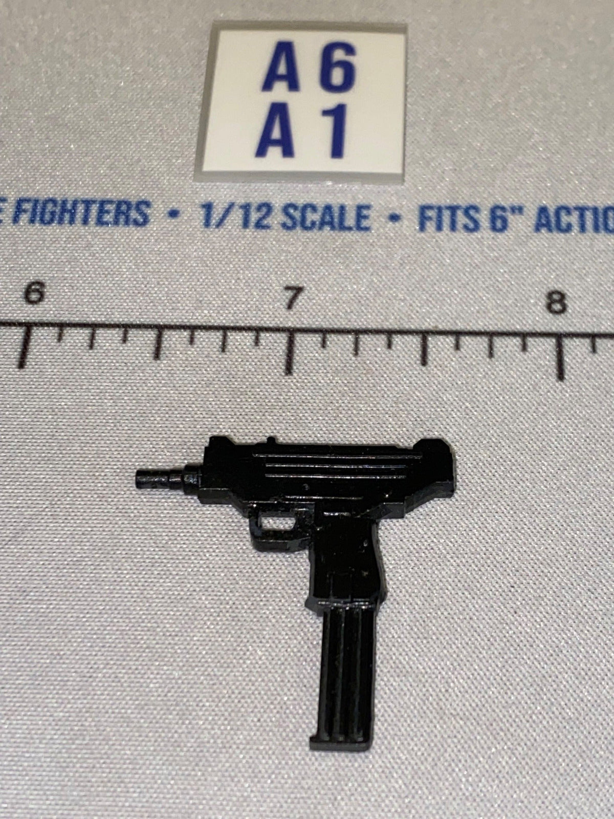 1/12 Scale Modern Era Uzi Submachine Gun