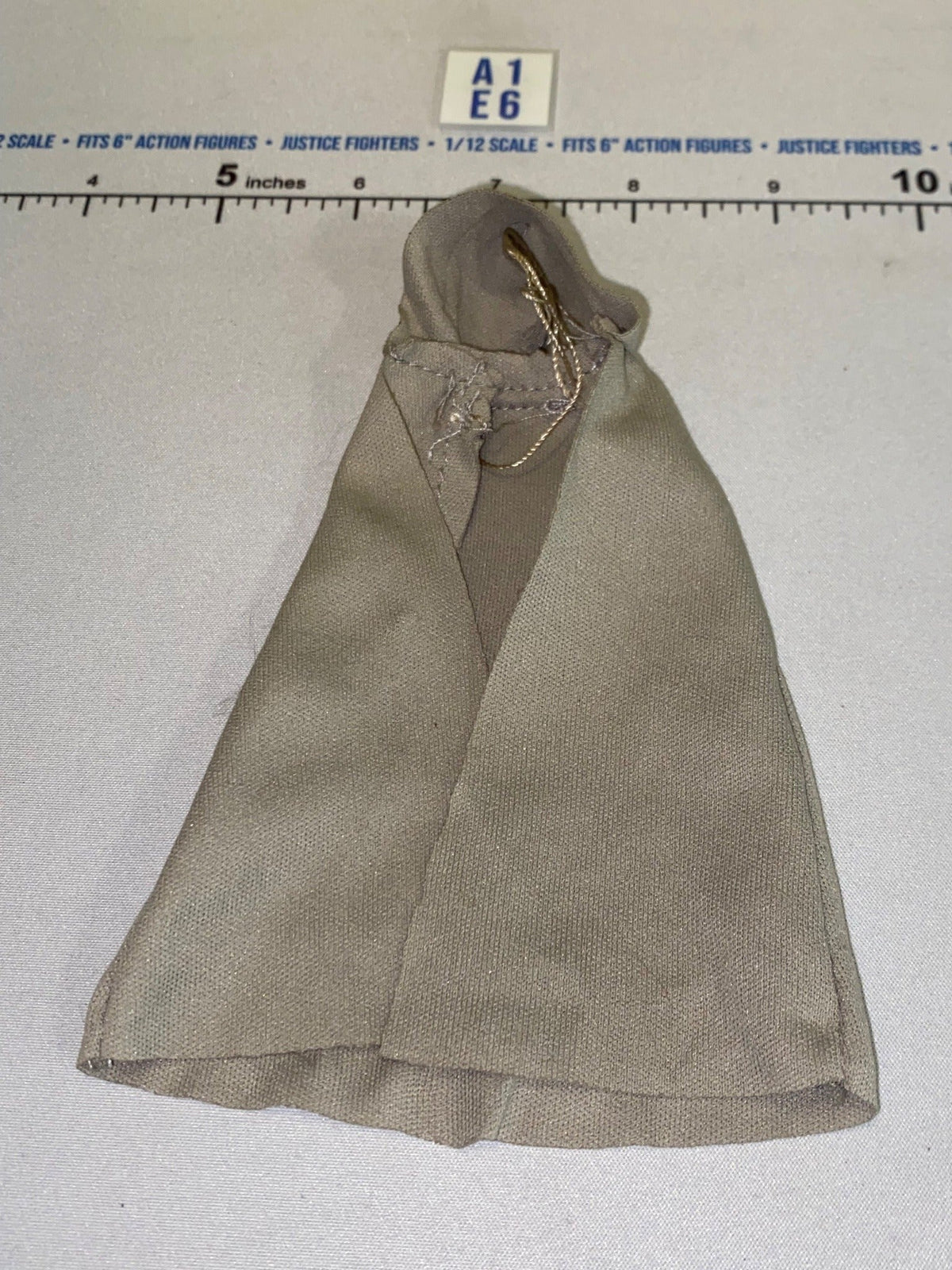 1/12 Scale Hooded Cape - Grey - Star Wars Black Series