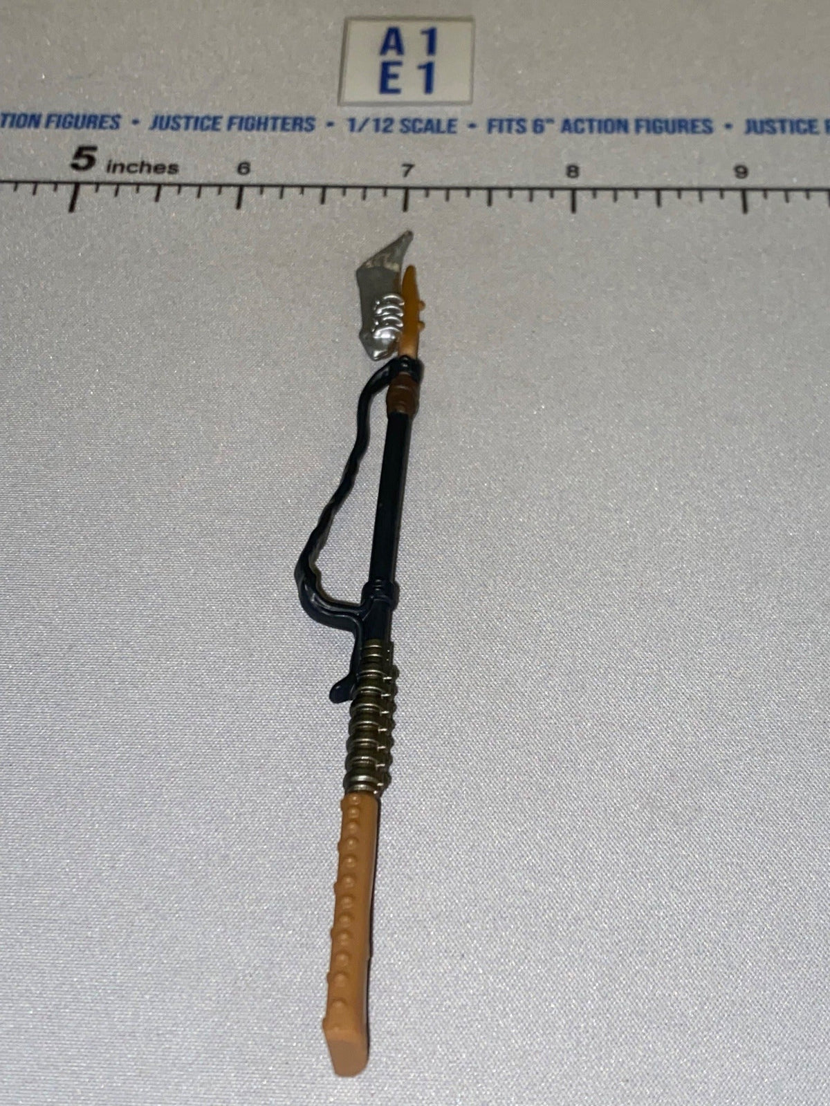 1/12 Scale Vibro Pike / Staff - Star Wars Black Series