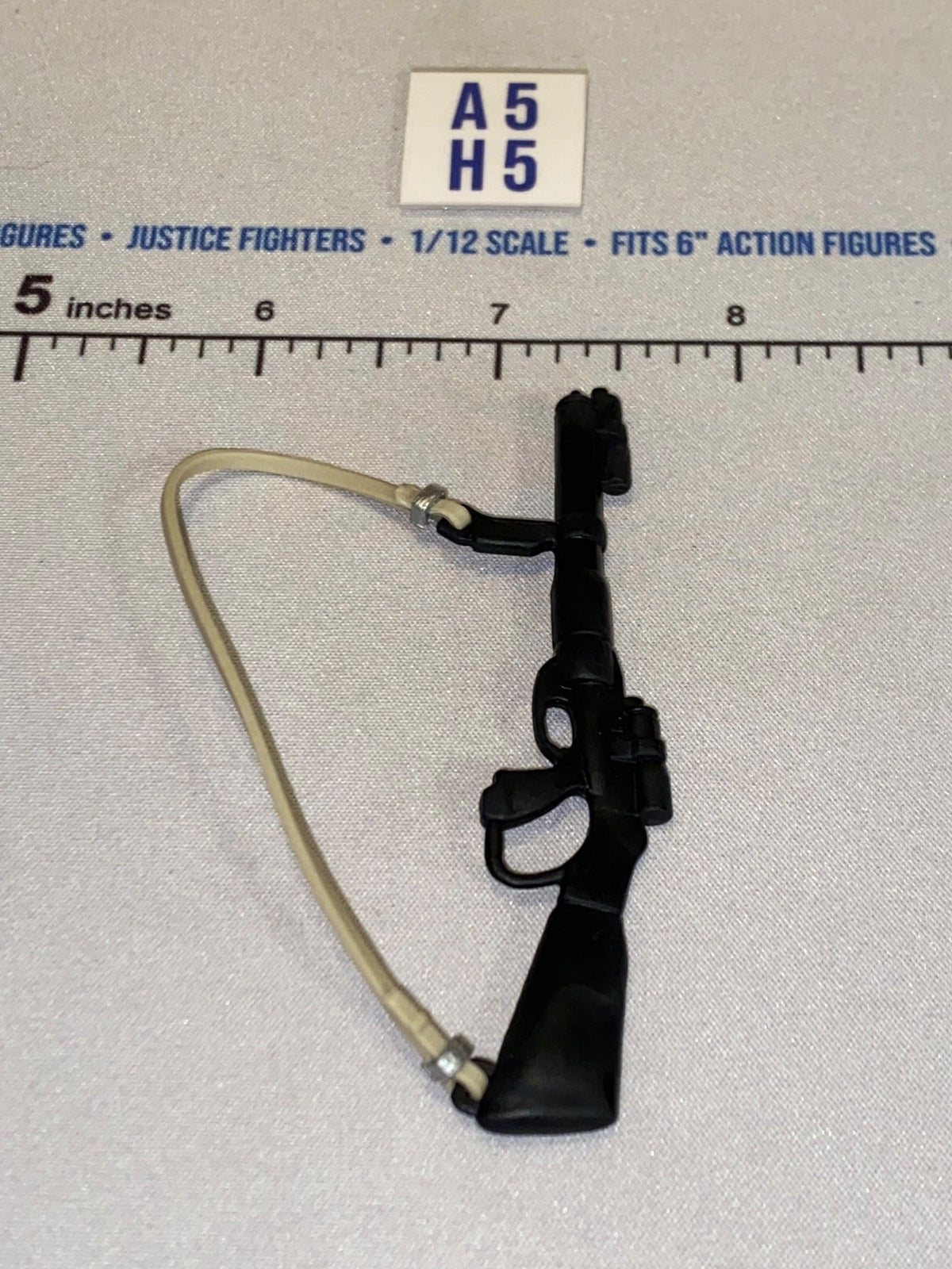 1/12 Scale Star Wars Blaster Rifle with Sling - Star Wars Black Series