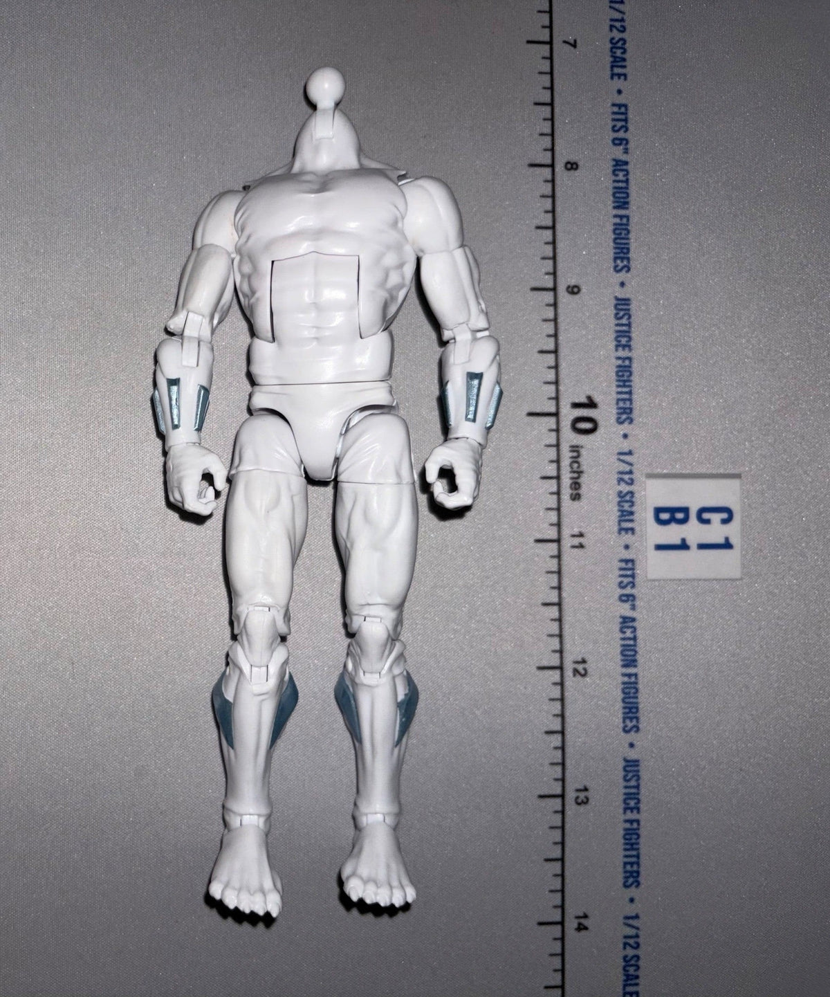 1/12 Scale Action Figure Body - Headless - Marvel Legends
