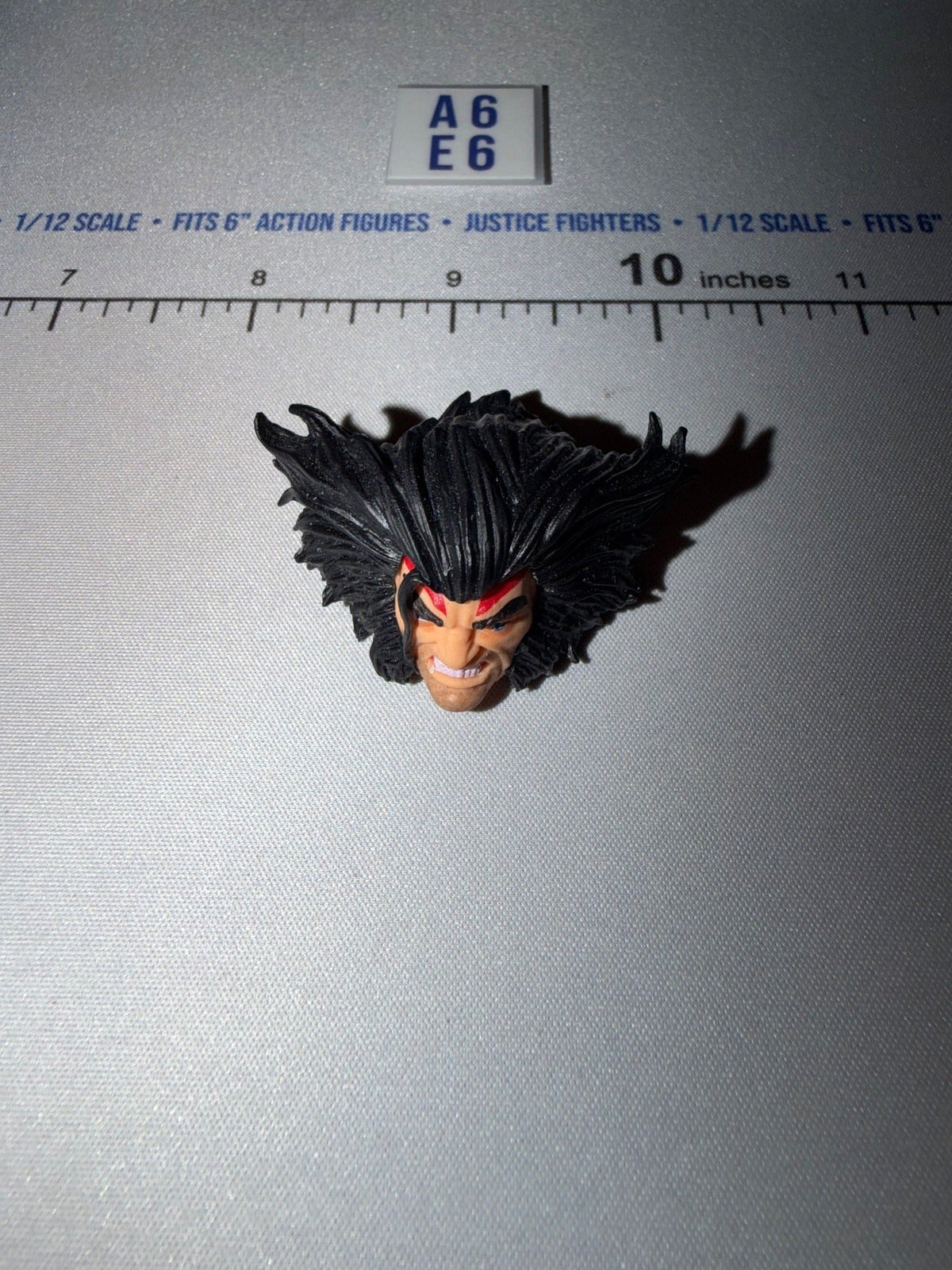 1/12 Scale Male Head Sculpt Wolverine - Marvel Legends