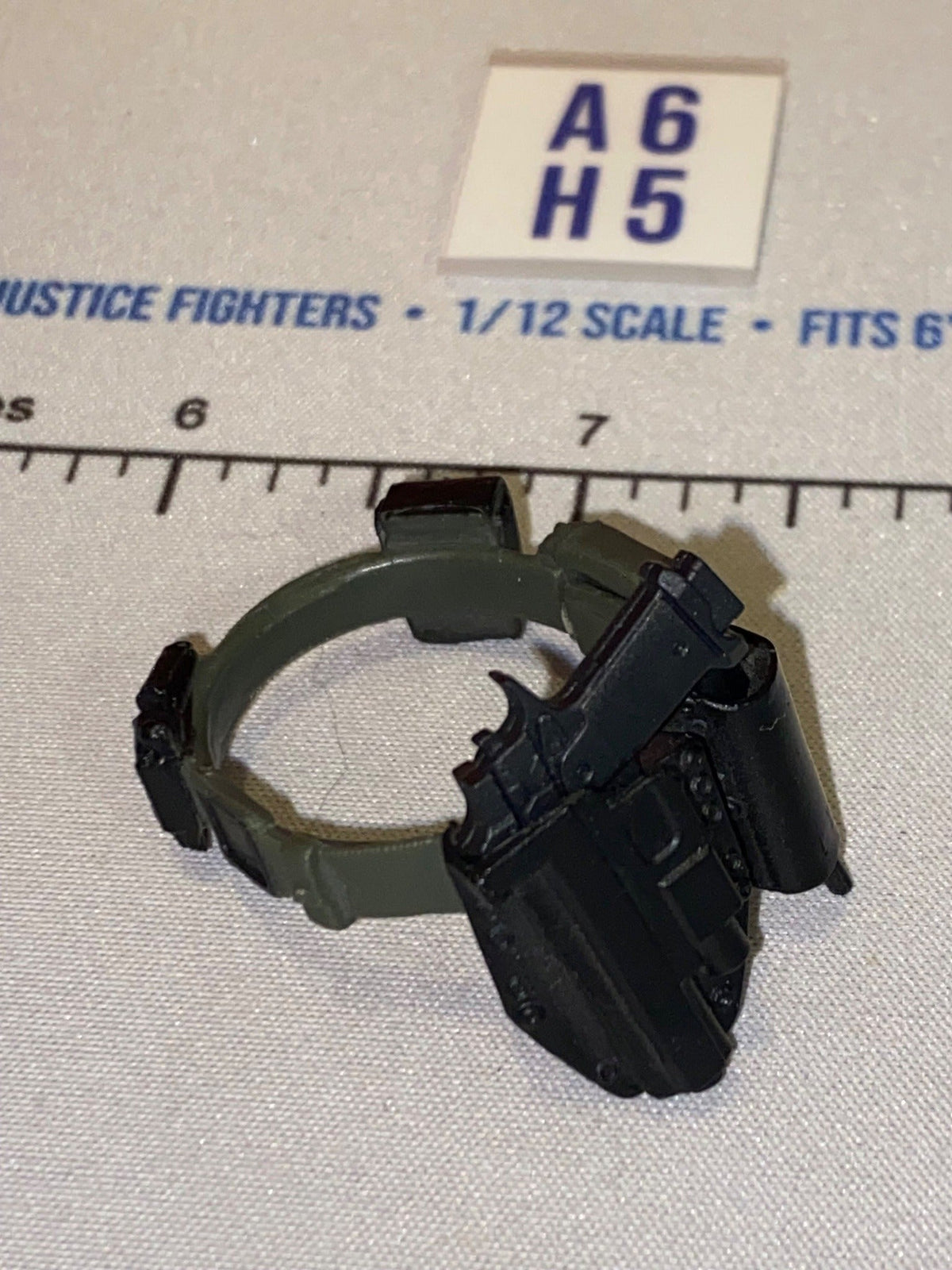 1/12 Scale Modern Era Pistol Belt and Holster - Valaverse - Olive Drab