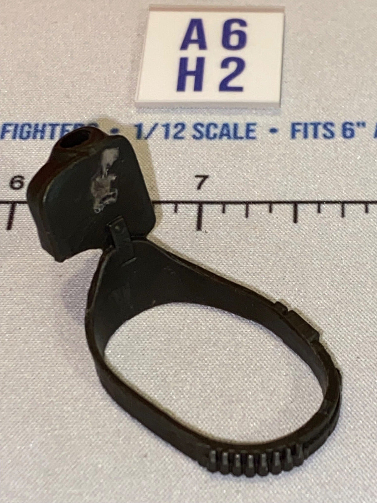 1/12 Scale Thigh Holster with Belt Loop - Star Wars Black Series