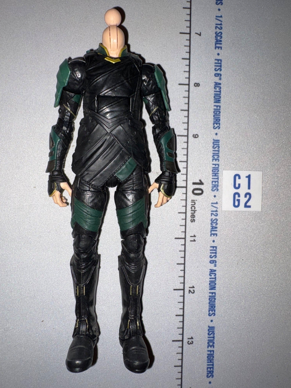 1/12 Scale Marvel Legends Superhero Action Figure Body - Headless Loki