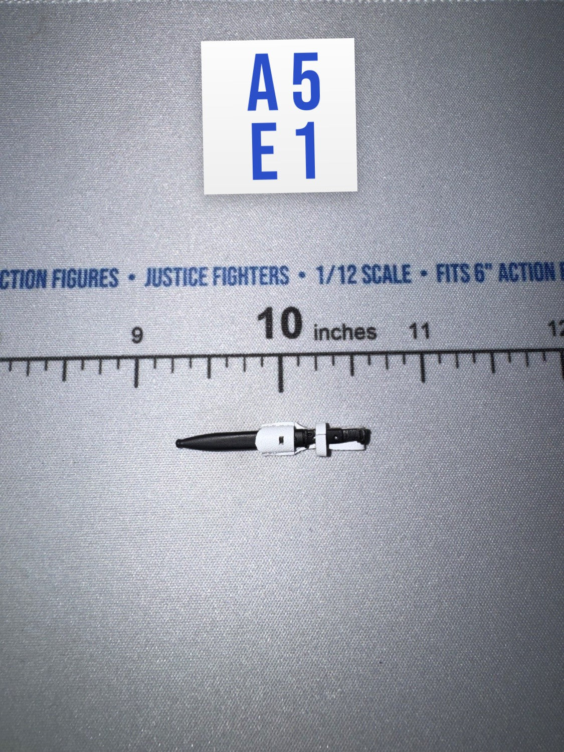 1/12 Scale Modern Era Rifle with Suppressor - 1/12 Scale WWII German SS Honor Guard Aaron - DID 3R TG80007 DiD DiD
