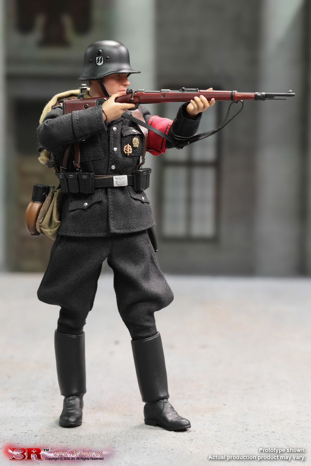 1/12 Scale WWII German SS Honor Guard Archard - NIB DID 3R TG80005
