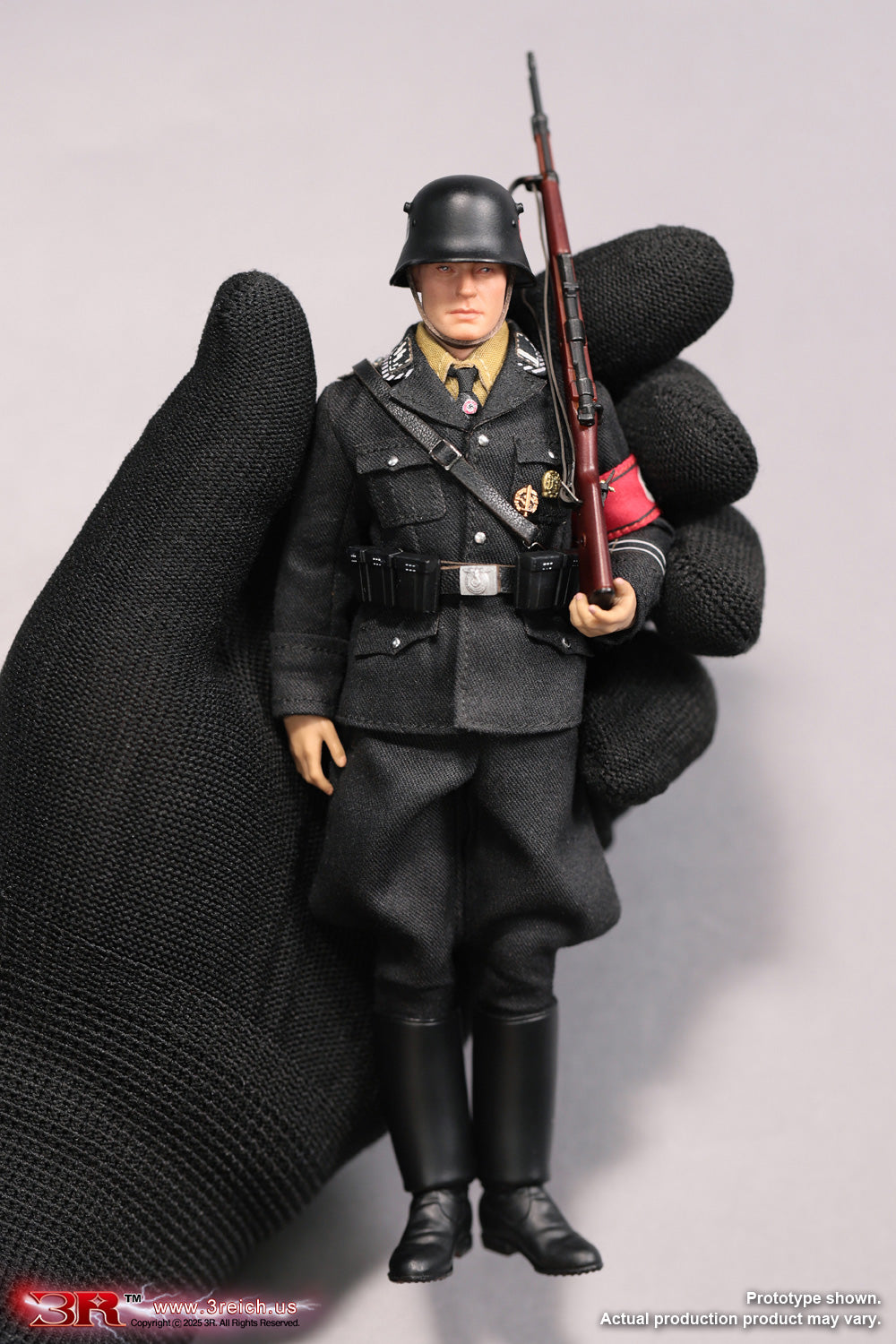 1/12 Scale WWII German SS Honor Guard Archard - NIB DID 3R TG80005