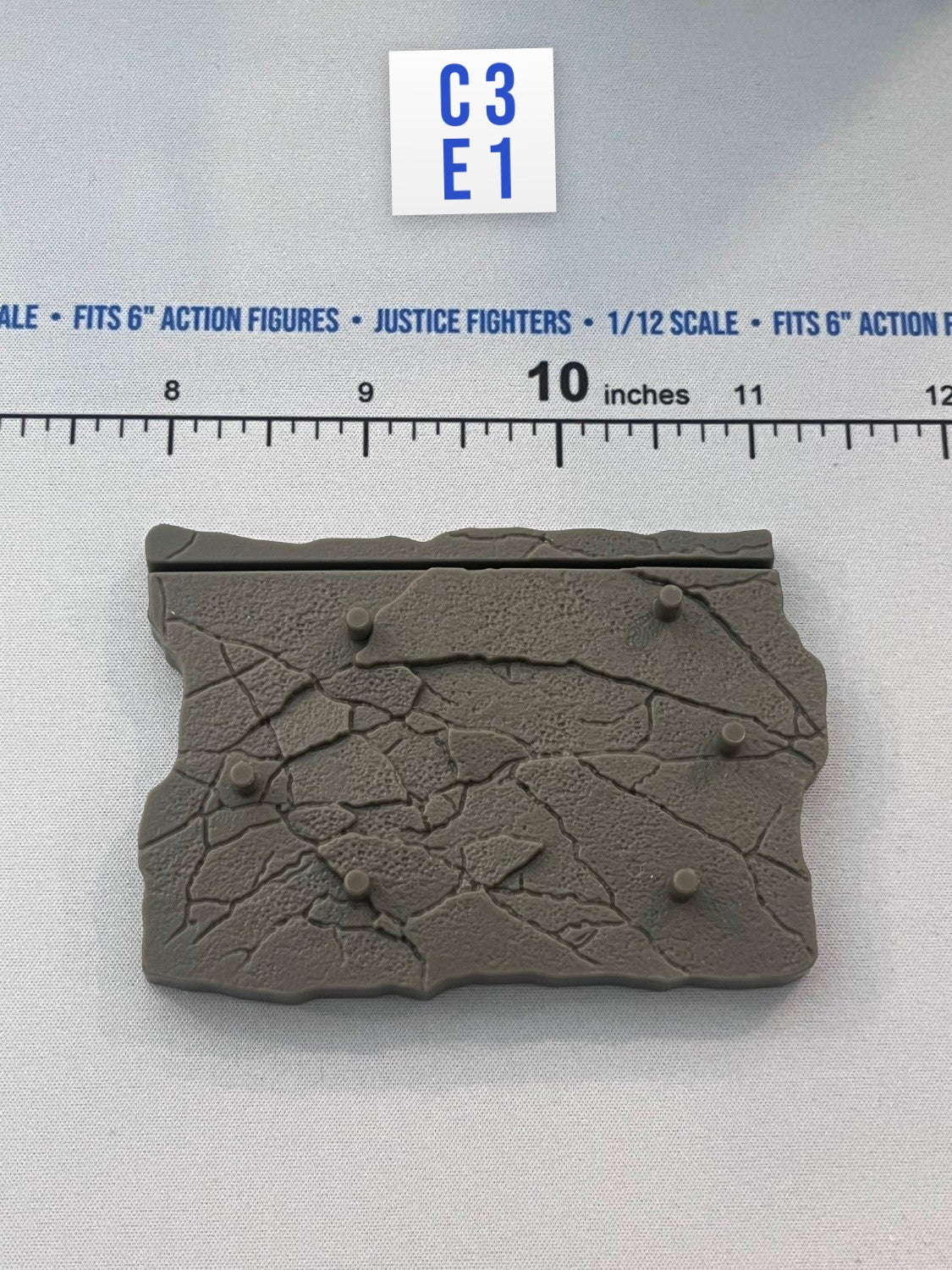 1/12 Scale Modern Era Cracked Stone Ground Figure Stand - The Black - Vane Valaverse