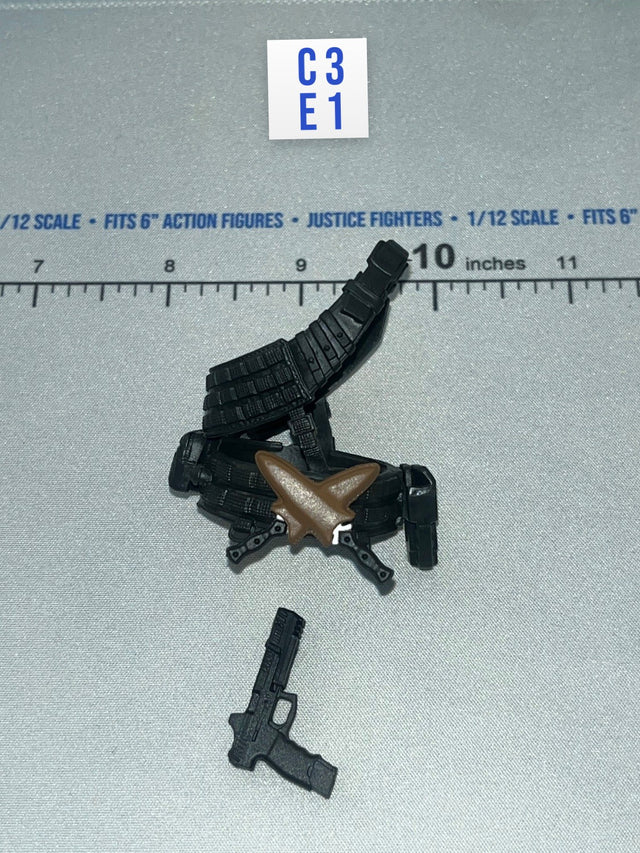1/12 Scale Modern Era Tactical Belt and Holster Set with Pistol - The Black - Vane Valaverse