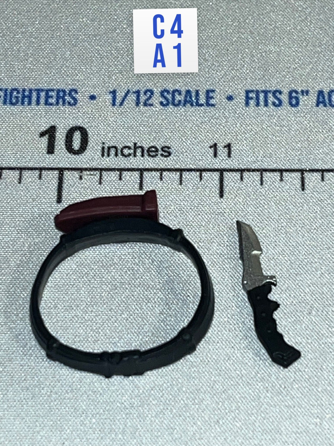 1/12 Scale Modern Era Wrist Gauntlet with Blade Accessory - Action Force Lt. Hyun Valaverse
