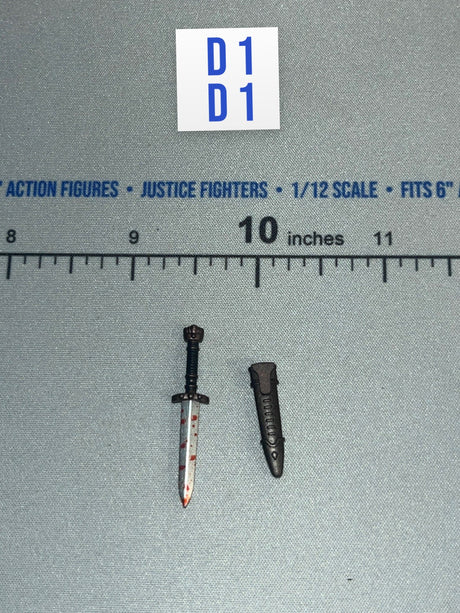 1/12 Scale Medieval Bloody Dagger with Sheath - Red Sonja TBLeauge Phicen