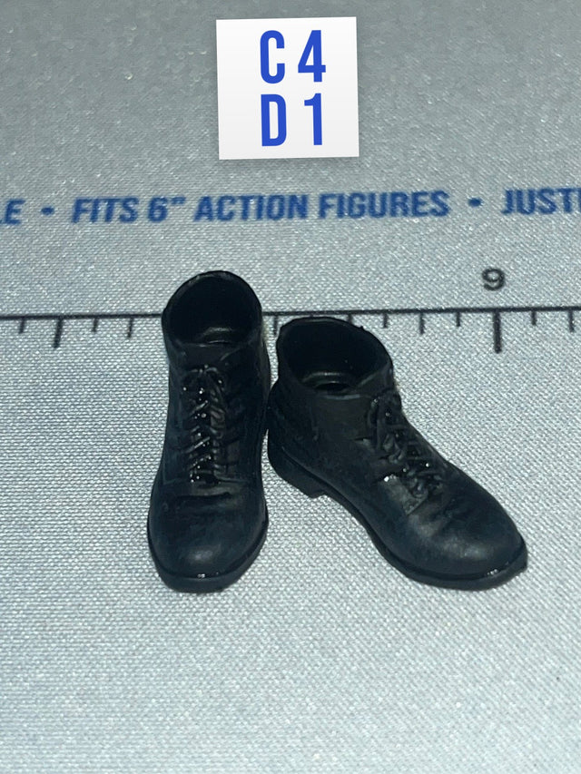 1/12 Scale WWII German Combat Boots Pair - US Navy F/A-18E Pilot – “Maverick” Mitchell DiD XM80031