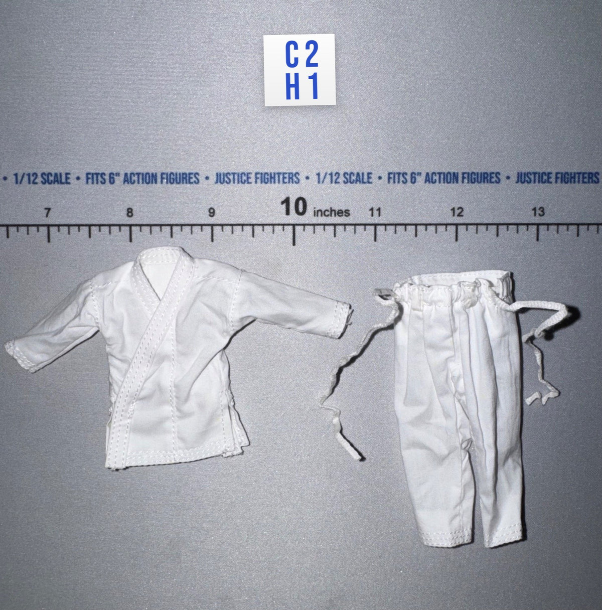 1/12 Scale Modern Era Karate Gi Set - KARATE PLAYER - DiD SF80001