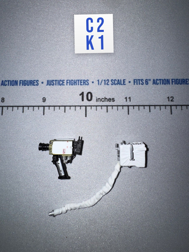 1/12 Scale Modern Era TV Camera with Cable and Battery Pack - Apollo 11 Astronauts DiD XS80035