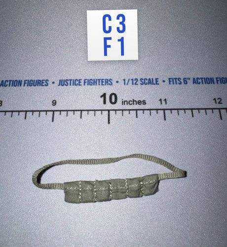 1/12 Scale WWII German Ammunition Pouches - WWII US Ranger Private Jackson DiD XA80009