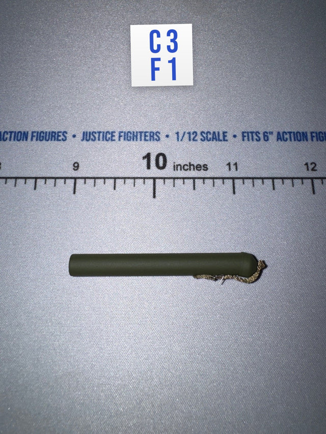 1/12 Scale WWII German Stick Grenade - WWII US Ranger Private Jackson DiD XA80009