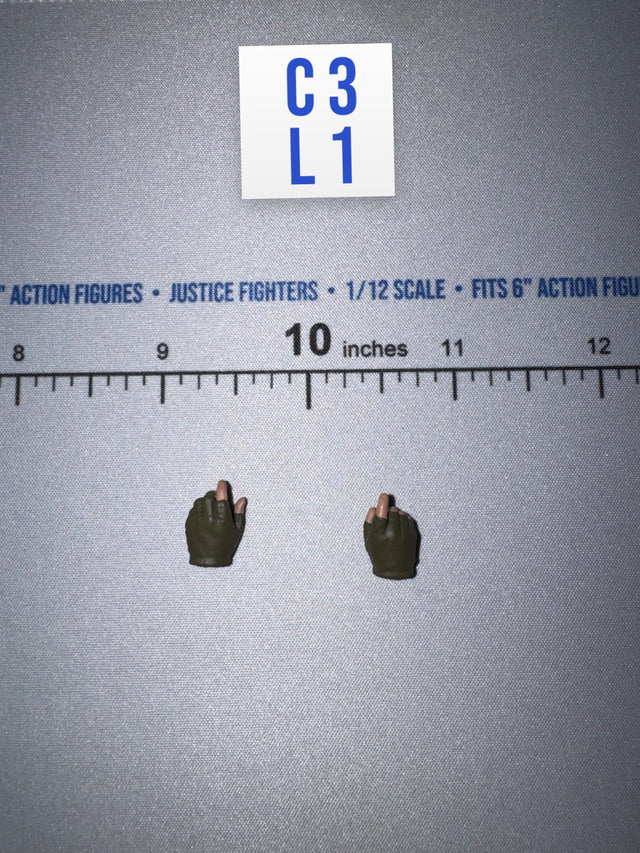 1/12 Scale Modern Era Fingerless Gloves Pair - Russian Sniper – Vasily Zaitsev XR80037