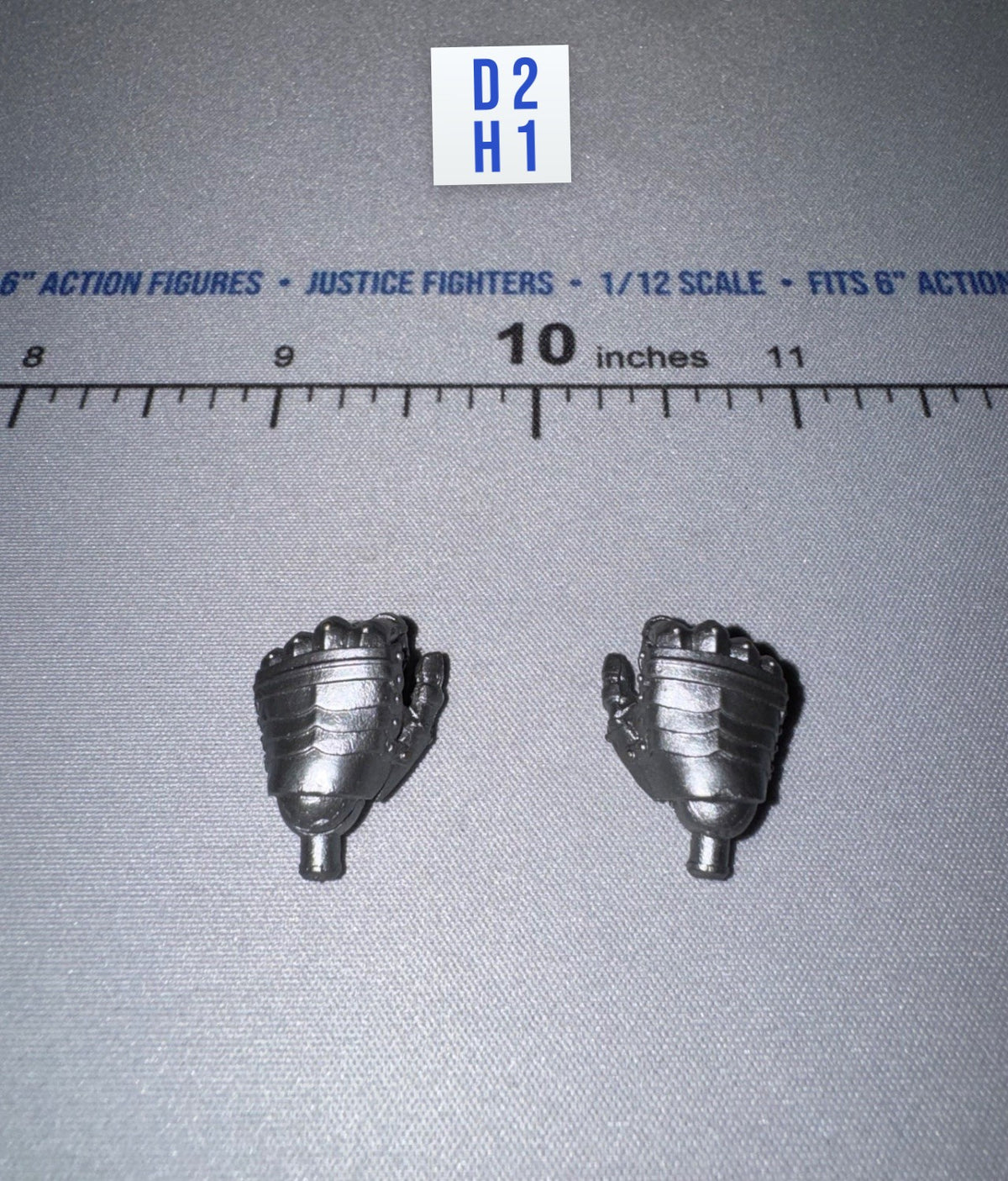 1/12 Scale Medieval Gauntlet Hands Pair - Otho 2 - Mythic Legions Four Horsemen